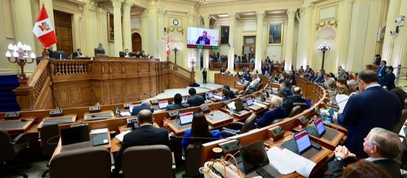 Senado aprueba delegar 27 facultades legislativas al Ejecutivo por 90 días en seguridad y fenómeno El Niño